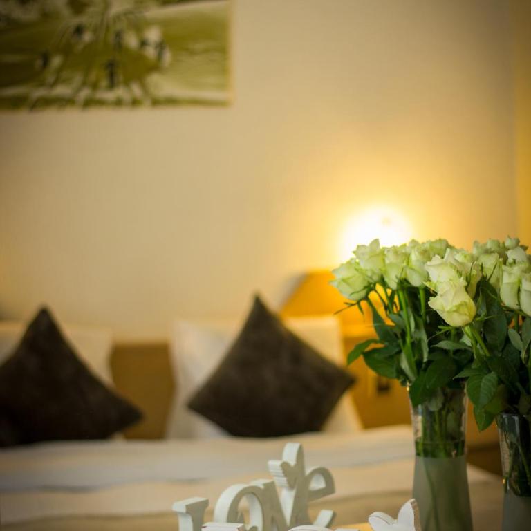 Hotel Bristol - Doppelzimmer mit Bergblick - 5