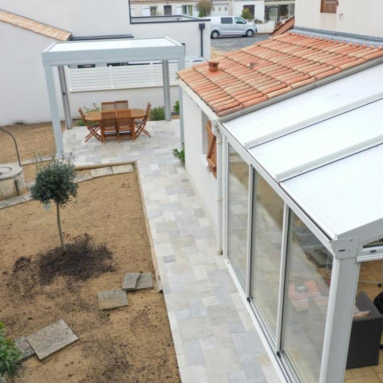 Maison à la Tranche sur Mer - Two-Bedroom House - 10