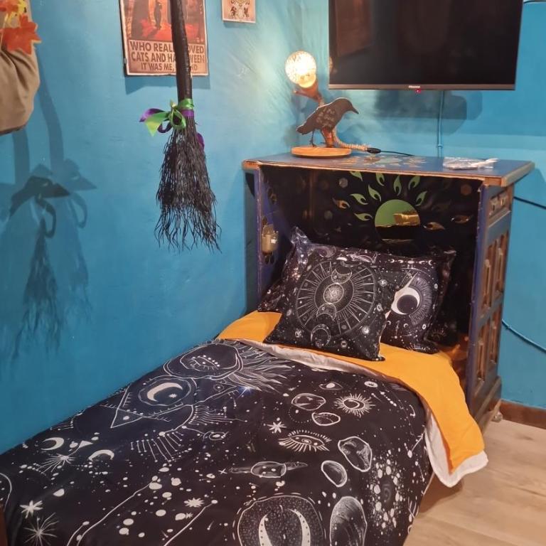 La Casa di Strega Euphoria - Casa vacanza tra Arte e Magia - Appartamento con 1 Camera da Letto - 2