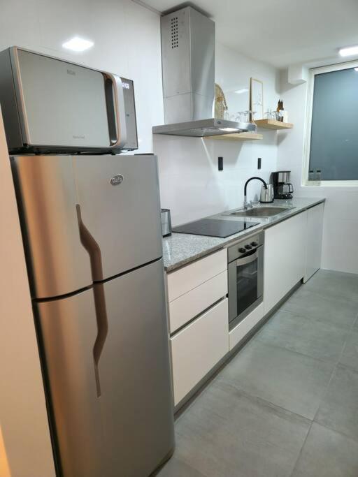 Departamento Impecable Nuevo a 100 Metros Del obelisco - One-Bedroom Apartment - 17