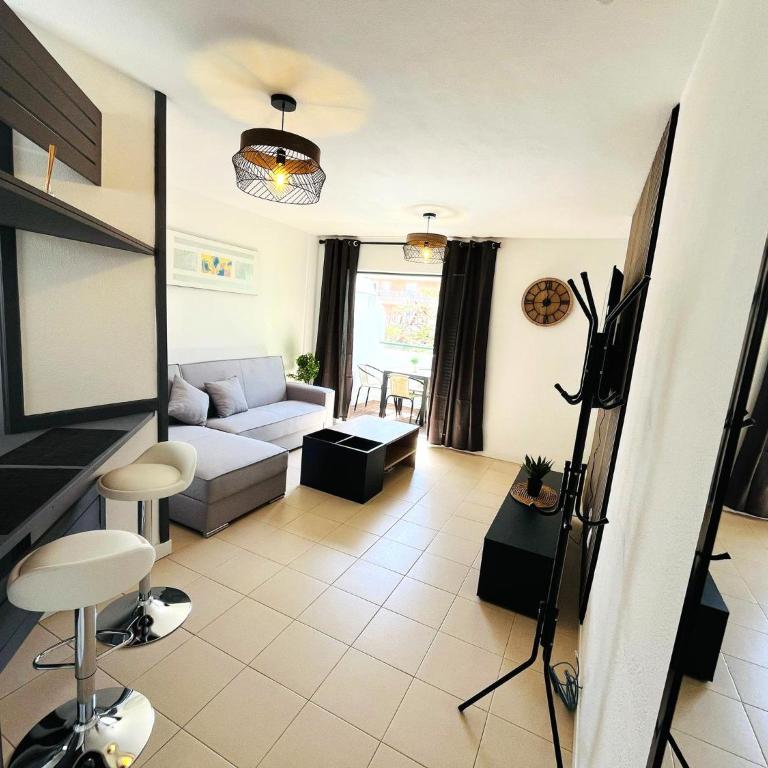 silent apartment with cozy terrace and ocean view - Apartamento de 2 dormitorios - 4