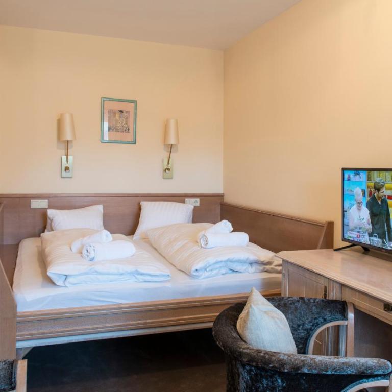 Crystls Aparthotel - Studio - 2