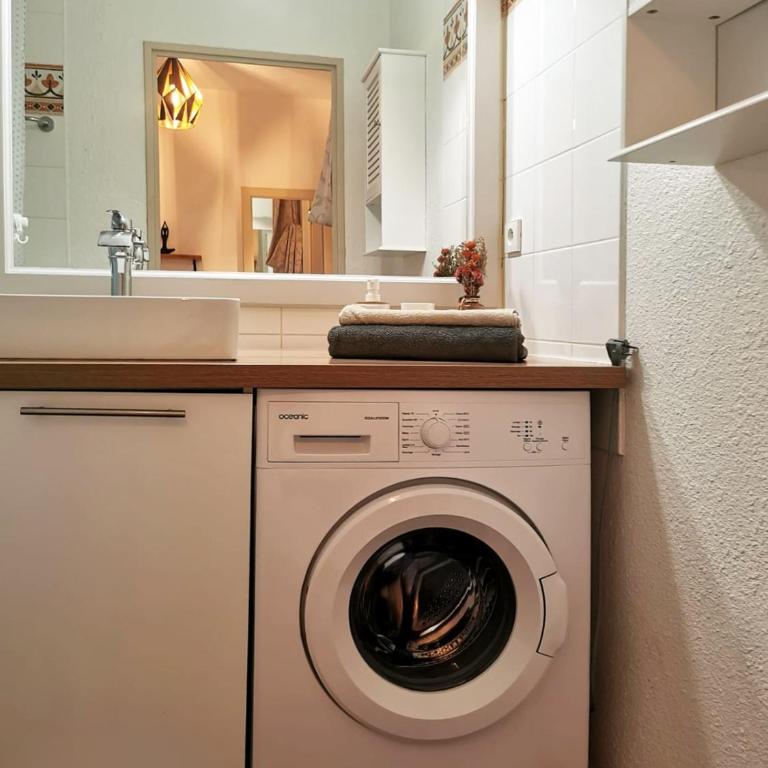 "Le Petit Bonheur" Studio Vue Mer - Climatisation - Parking gratuit - Côte d'Azur - Appartement 1 Chambre - 18