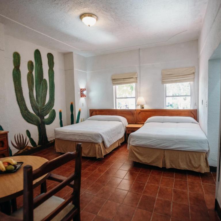 Hotel Las Palmas - Habitación cuádruple - 4
