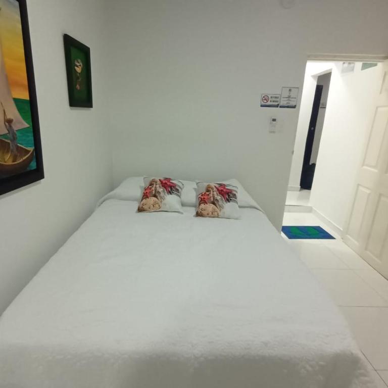 Hospedaje Belleza Isleña - Habitación Doble con baño privado - 4