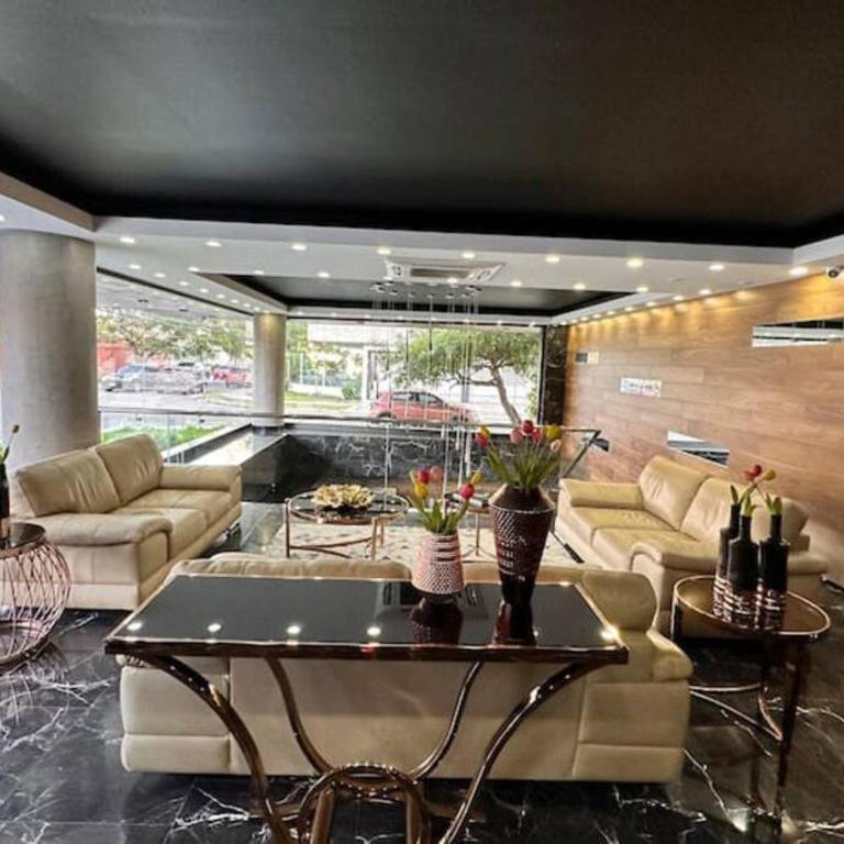 Apto lujoso luminoso y moderno al lado de M40 y GREEN TOWER - Apartamento de 1 dormitorio - 15