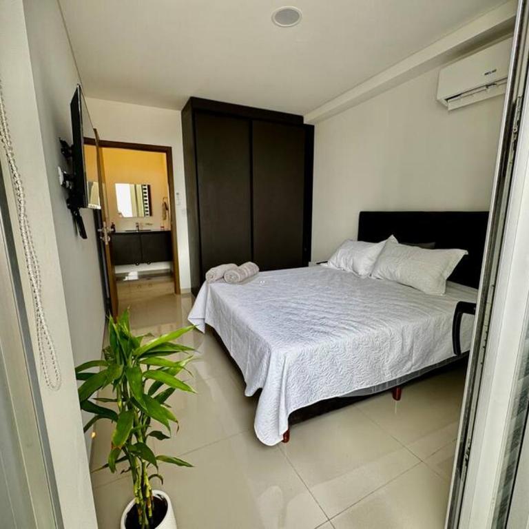 Una espectacular vistar en el centro de Equipetrol - Apartamento de 1 dormitorio - 29