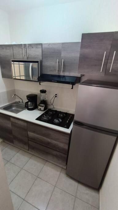 Al lado de ZAMNA, cenotes, Alberca, 2 Rec, cerca de aeropuerto, playa 15 min - Apartamento Familiar de 2 dormitorios - 24
