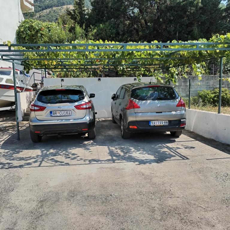 Vrsutska 81 - Apartman sa 3 Spavaće Sobe - 6