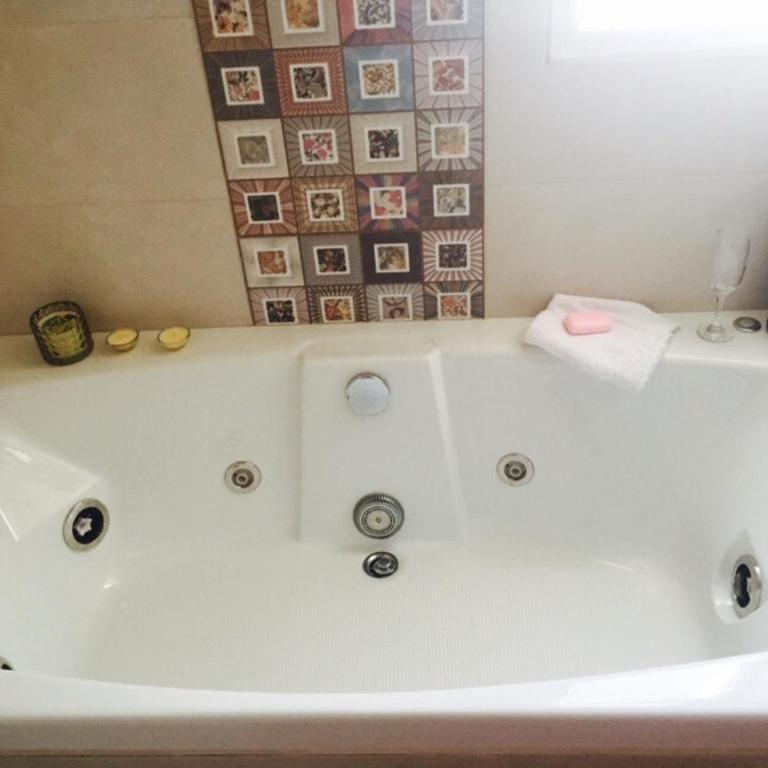 Unique Hotel & Suites - Superior Double Room - 11