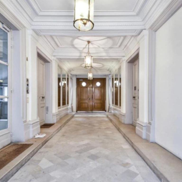 L'avenue Montaigne - Two-Bedroom Apartment - 1