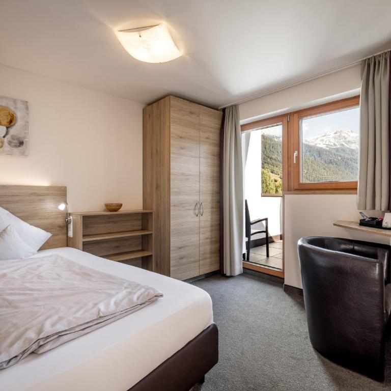 Quality Hosts Arlberg - Haus Pepi Eiter - inklusive Sommer-Karte Premium - Einzelzimmer - 1