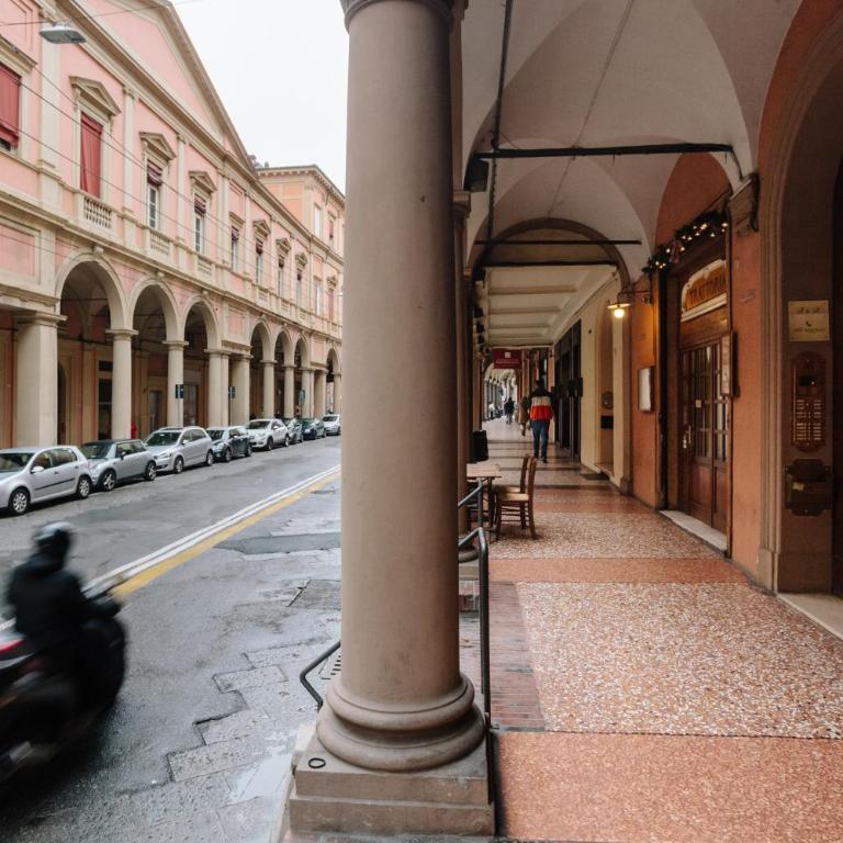 Bologna's Heart at Farini 31 - Appartamento con 2 Camere da Letto - 23
