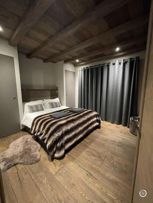 Chalet Purdey - Sleeps 10 with Hot Tub - Chalet - 7