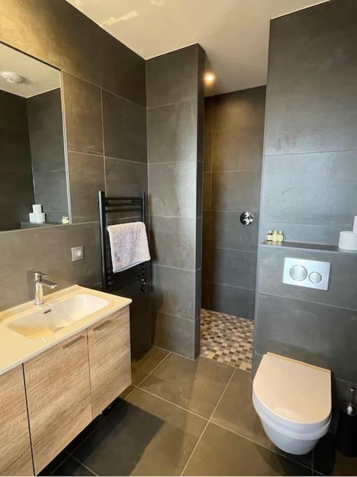 Chalet Purdey - Sleeps 10 with Hot Tub - Chalet - 13