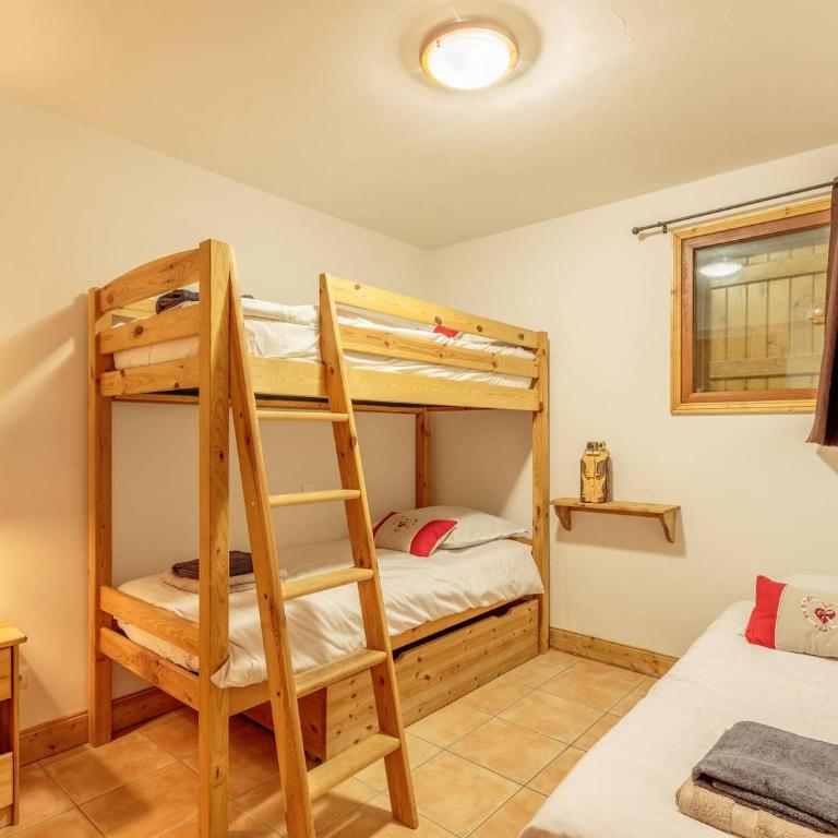 Appart 4P au pied des pistes avec WIFI et parking - FR-1-352-81 - Appartement - 13