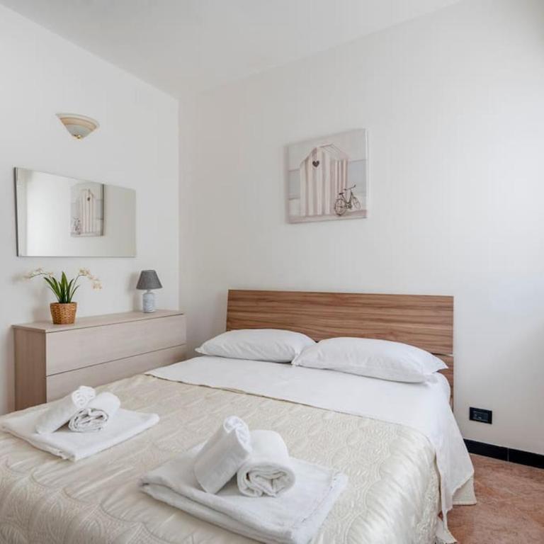 Domus Apulia, Due Passi Dal Mare - Free Parking - - Three-Bedroom Apartment - 43