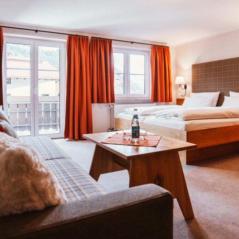 Hotel Alpengasthof Löwen - Doppelzimmer mit Balkon - 1