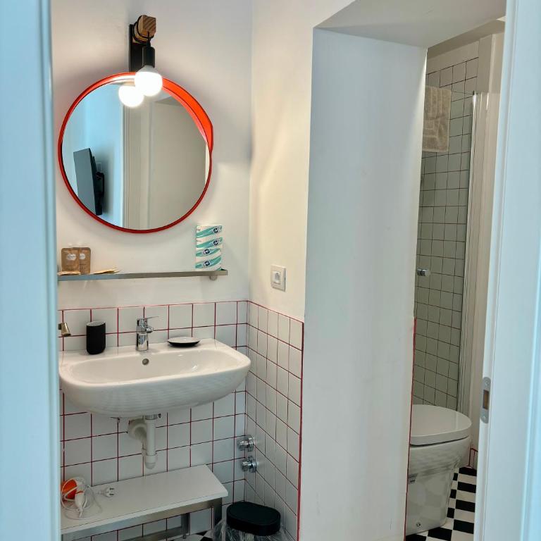 L'Officina - Appartamento con 2 Camere da Letto e Balcone - 12
