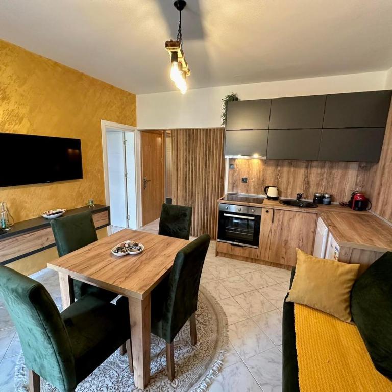 Apartments ASYA - One-Bedroom Apartment with Sea View and Balcony - 12