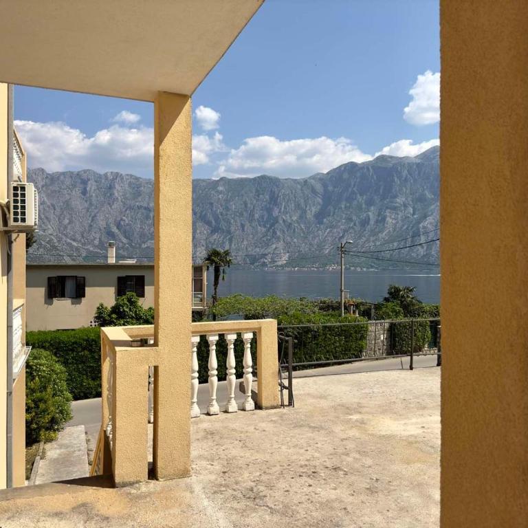 Apartments ASYA - One-Bedroom Apartment with View - 13