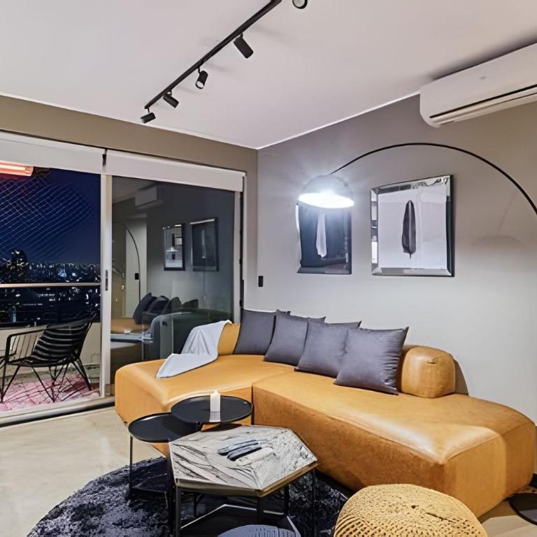 2 suites Pool, Gym, Kids Zone Location! - Two-Bedroom Deluxe Apartment with Balcony - 16