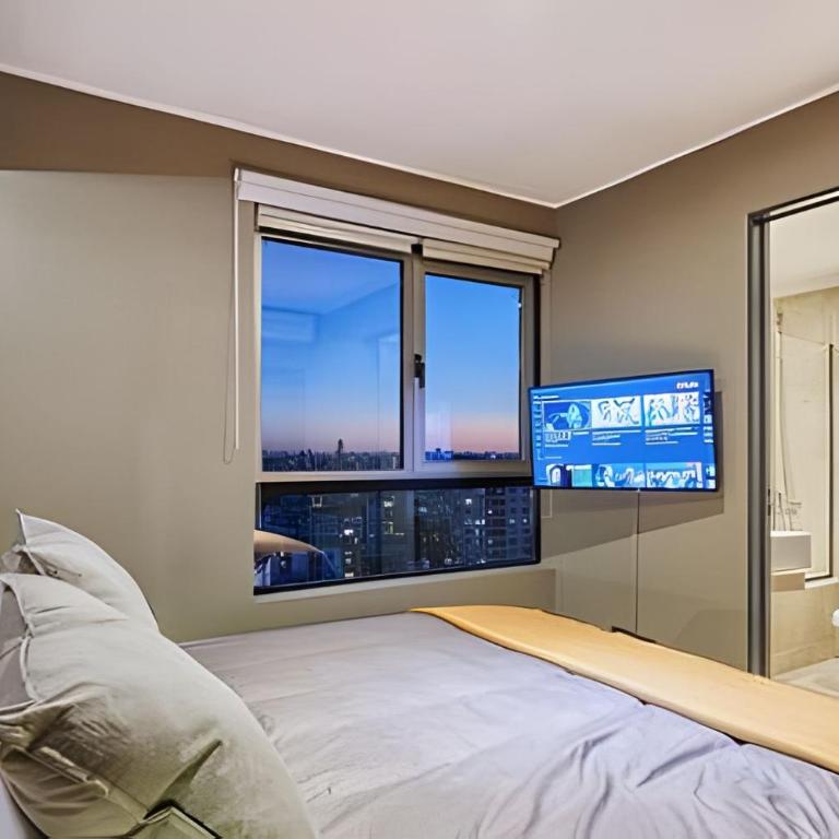 Top con Piscina, Gym, Zona Infantil y 300MB Wi-Fi - Apartamento Deluxe de 2 dormitorios con balcón - 60