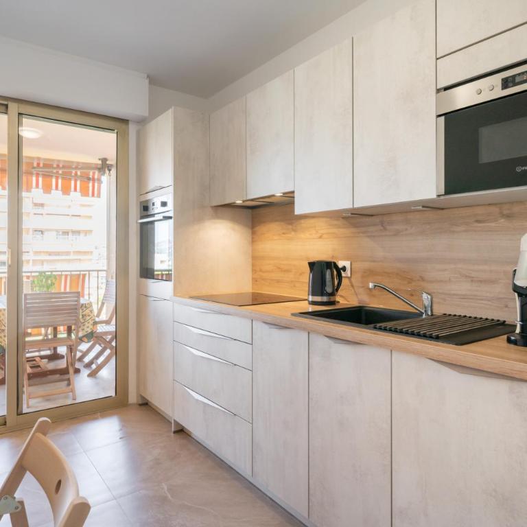 Hello Côte d'Azur - Spacieux 3 pièces avec piscine et tennis - Two-Bedroom Apartment - 6
