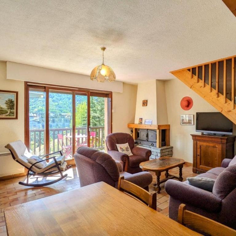 Duplex Serre-Chevalier Briançon - Appartement 3 Chambres avec Vue sur la Montagne - 1