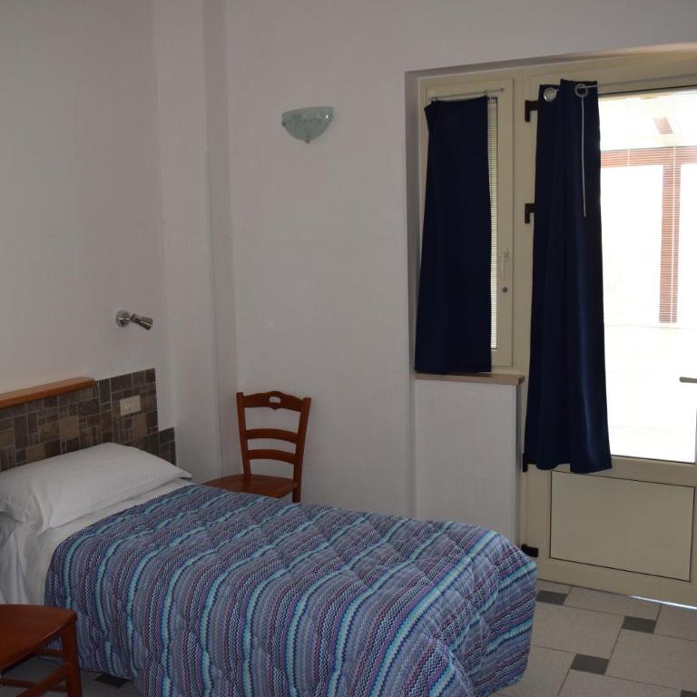 Bed & Breakfast La Collinetta - Camera Matrimoniale/Doppia con Letti Singoli - 10
