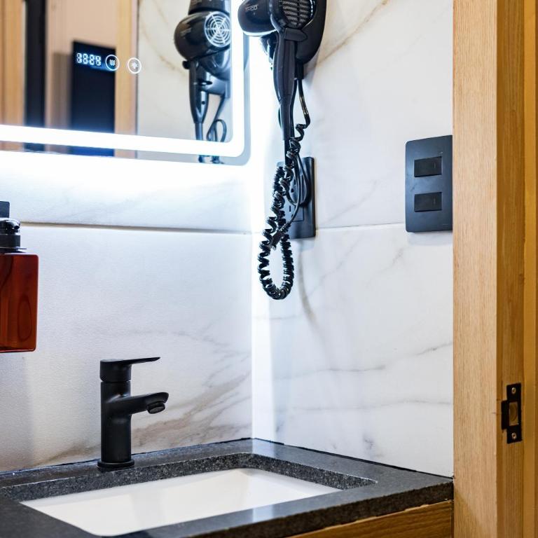 Suites Monterrey by Escajal Rooms - Habitación Doble - 7