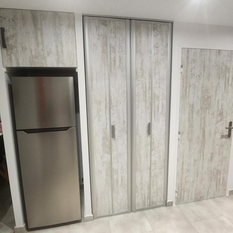 T4 Familial dans résidence calme à proximité de la mer - Appartement - 12