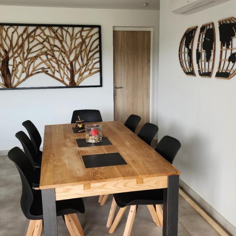 T4 Familial dans résidence calme à proximité de la mer - Appartement - 3