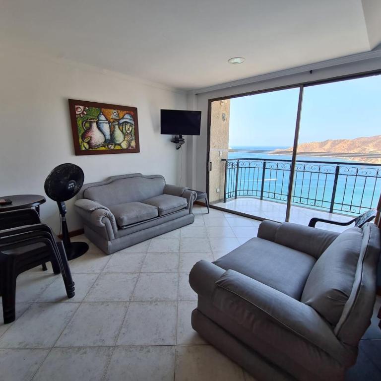 Rodadero Excelente Apartamento - Apartamento - 2 niveles - 8