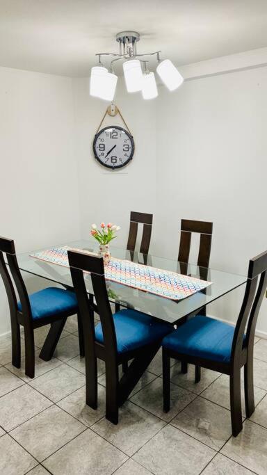 Portada VIP - Three-Bedroom Apartment - 8