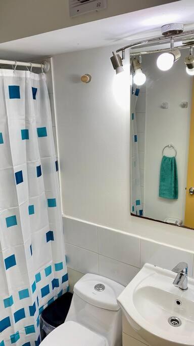 Portada VIP - Three-Bedroom Apartment - 10