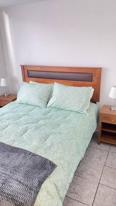 Portada VIP - Three-Bedroom Apartment - 16
