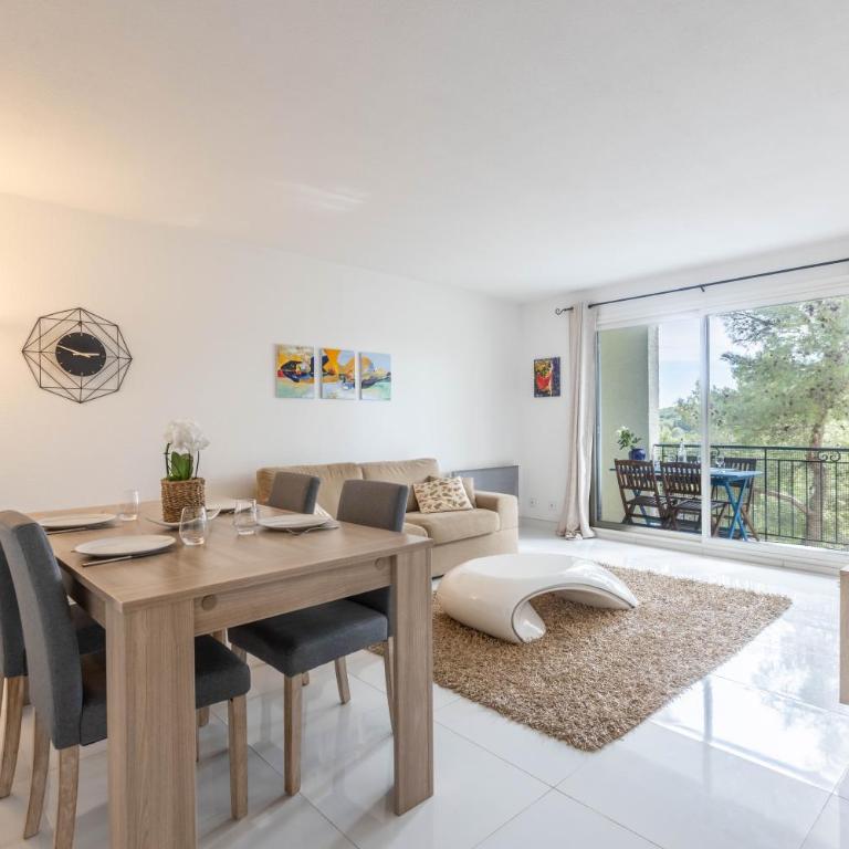 LB Vacation Rentals I Spacious 2BR Apartment with Terrace, Balcony - Apartment mit 2 Schlafzimmern - 10