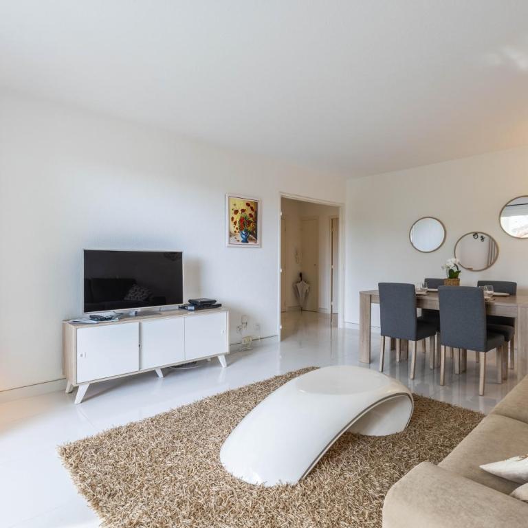 LB Vacation Rentals I Spacious 2BR Apartment with Terrace, Balcony - Apartment mit 2 Schlafzimmern - 13