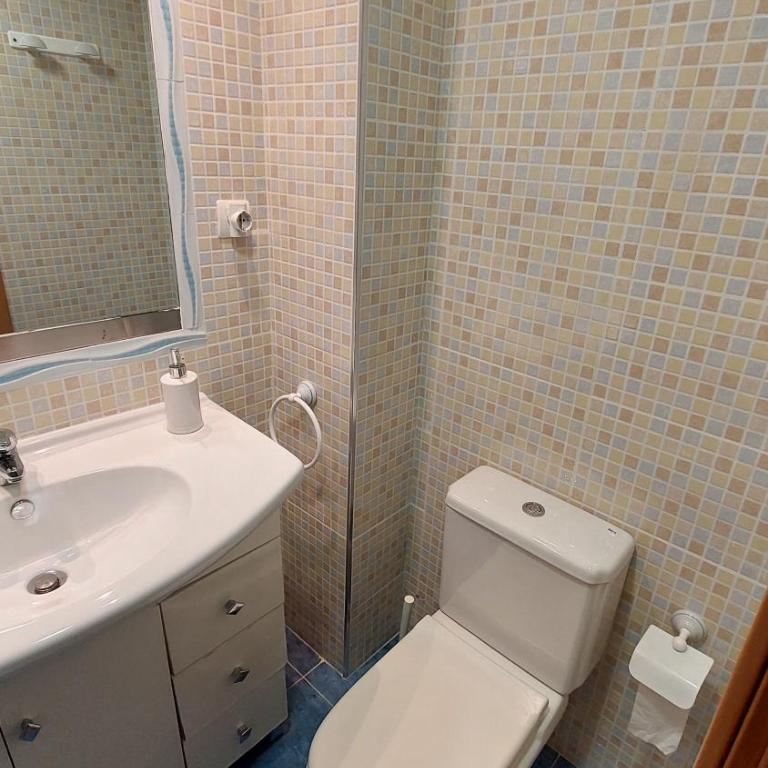 Playa, relax y parking público cerca - Ideal parejas - One-Bedroom Apartment - 9