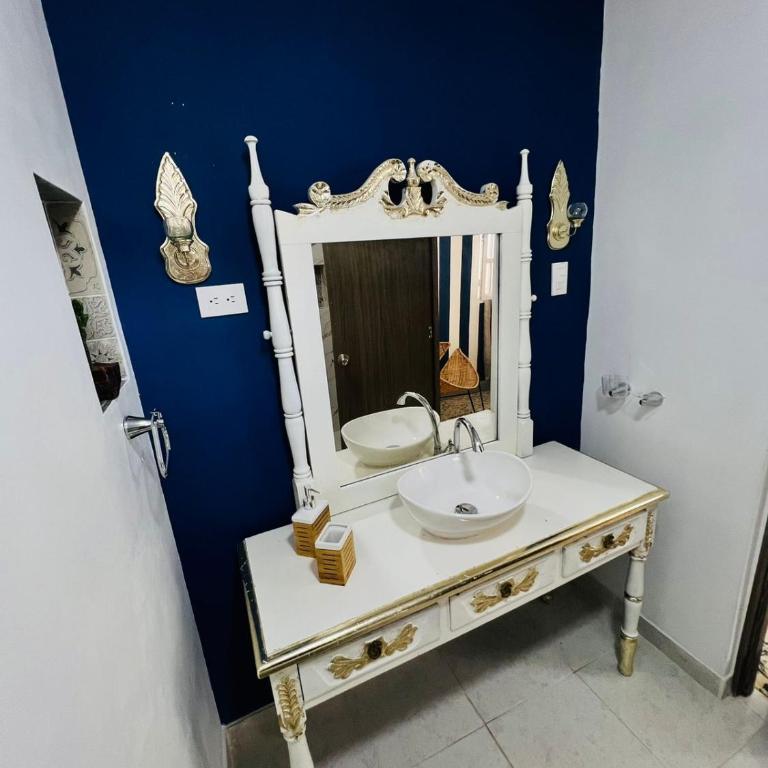 La CASA del CONDE - Double or Twin Room - 16