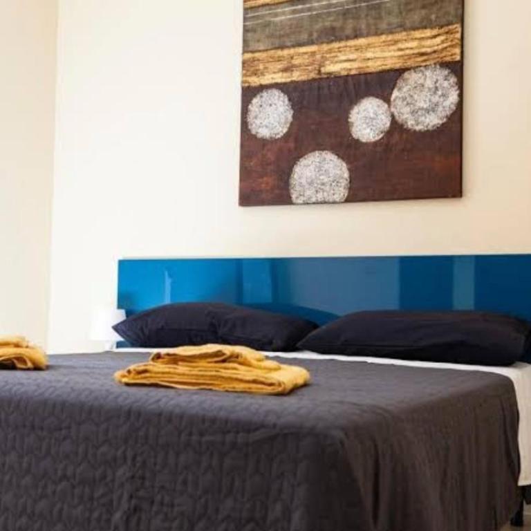 Calefati Holiday 412 - Camera Familiare con Balcone - 3