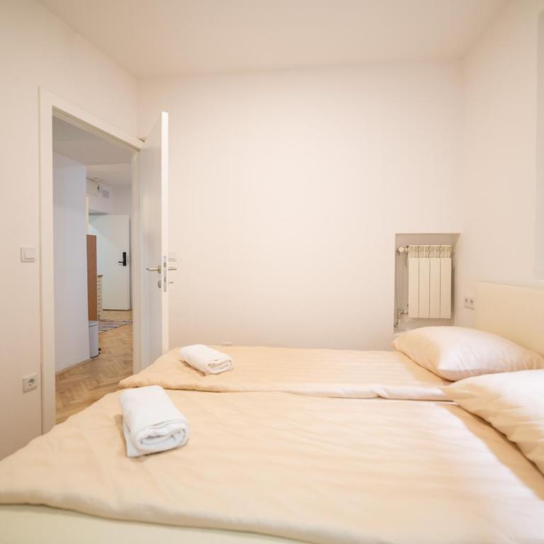 Four Seasons Apartments - Deluks Apartman sa 2 Spavaće Sobe - 5