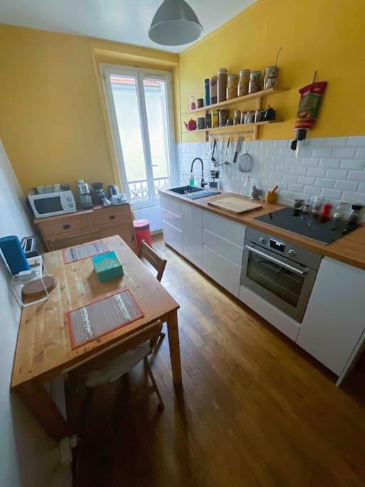 Quiet APT 2Rooms Big Kitchen Canal Saint Martin - Appartement 1 Chambre - 11