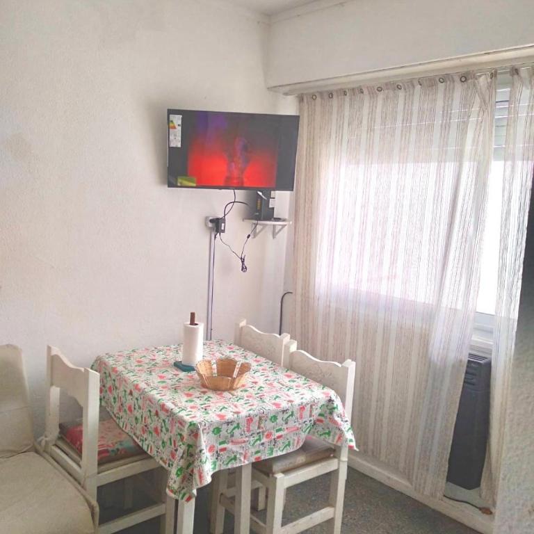 HERMOSO MONOAMBIENTE CENTRICO - One-Bedroom Apartment - 4