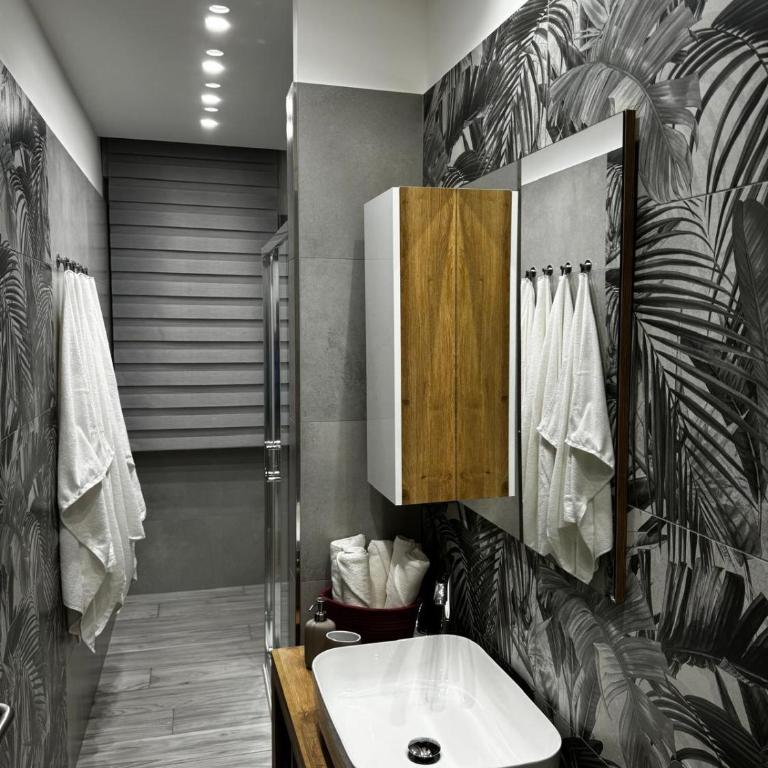 AlbaHouse - Appartamento con 2 Camere da Letto - 12