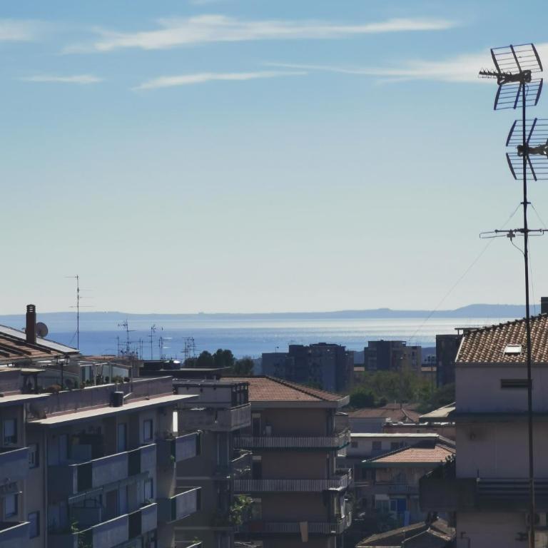 AlbaHouse - Appartamento con 2 Camere da Letto - 1