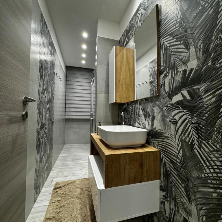 AlbaHouse - Appartamento con 2 Camere da Letto - 11