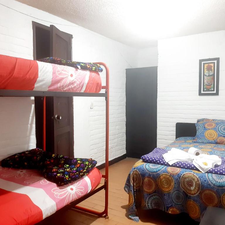 Hotel Alférez Sinaí - Habitación Cuádruple Económica - 2