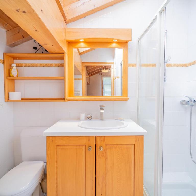 Grand appart 3 pièces, 8 pers, garage, wifi, La Clusaz - FR-1-437-114 - Apartamento - 4